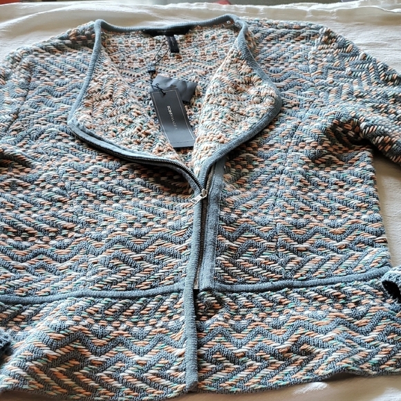 BCBGMaxAzria Alayna Unique Zip/Or Opened Textured Knit Sz. L Jacket NWT - Picture 9 of 15